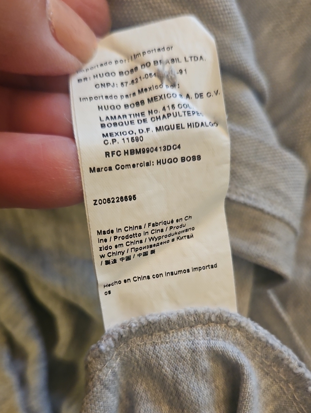 Hugo Boss Collared Shirt - Large - Picture 7 of 9